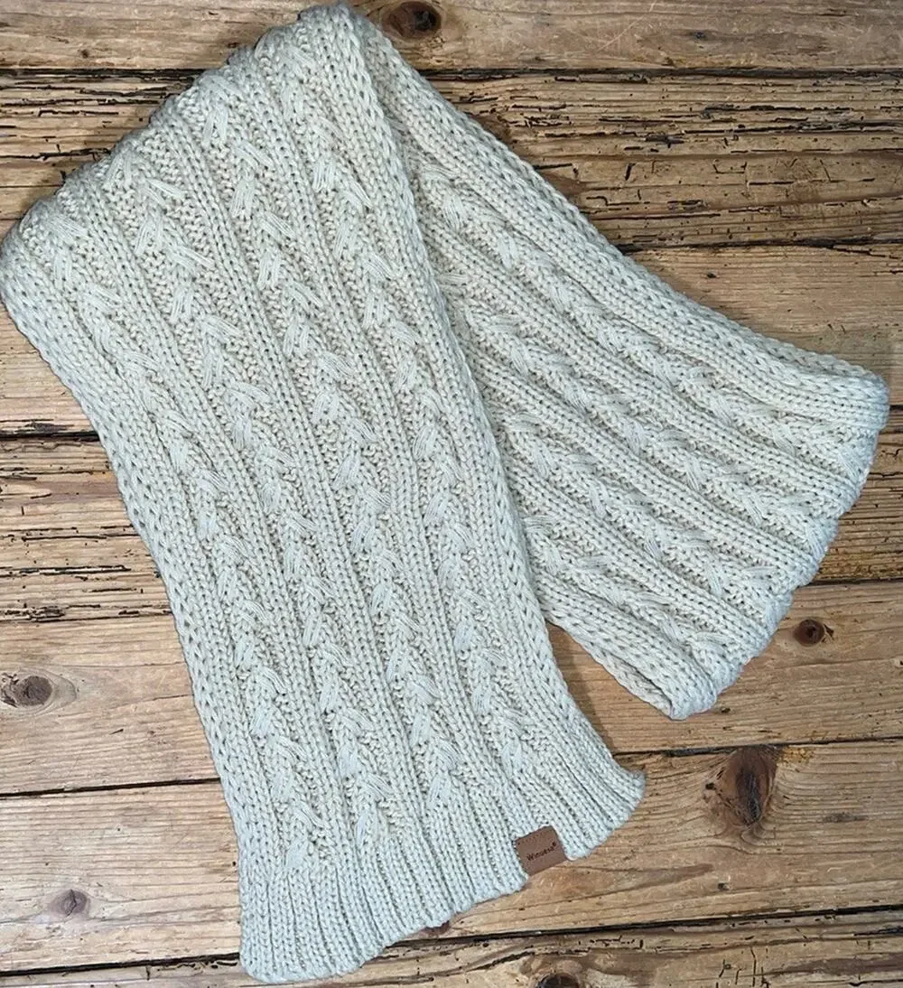 Winuesa Tan Knit Scarf NWOT